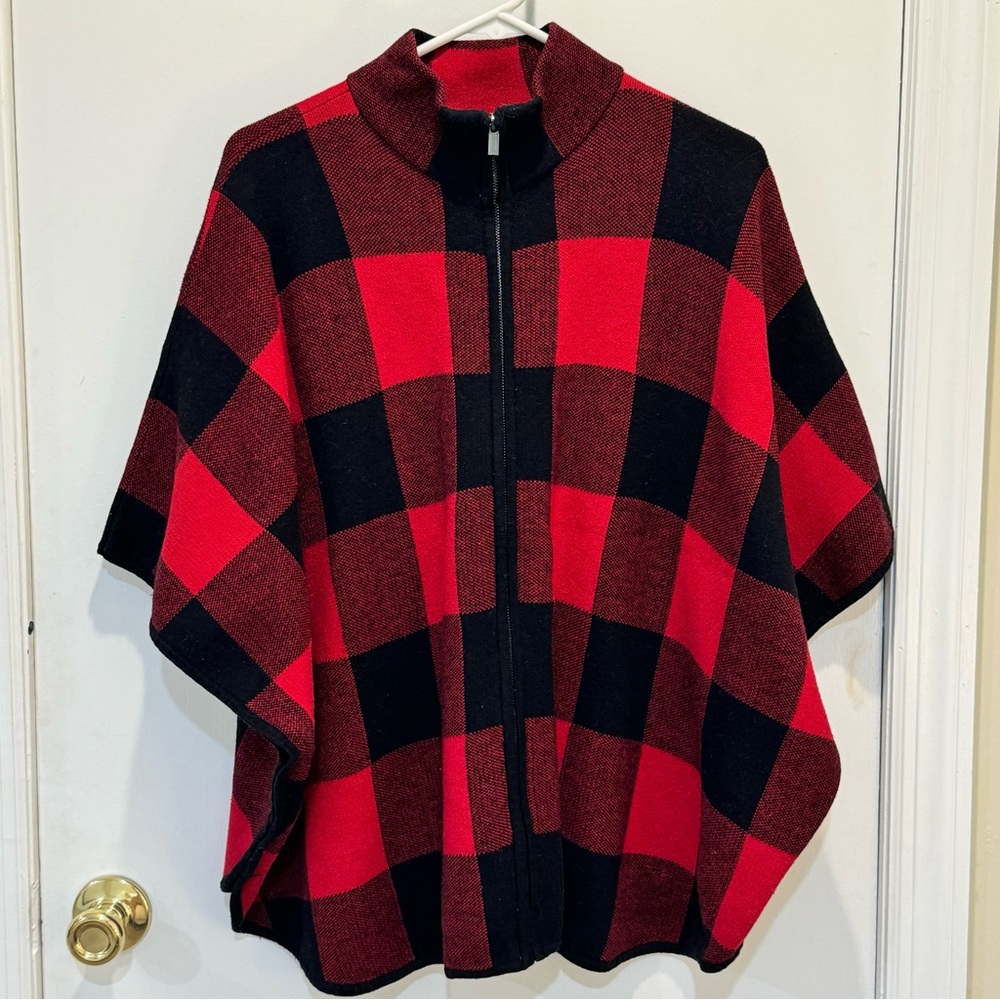 Jones New York Buffalo Plaid Zip Up Cape (Size: S)
